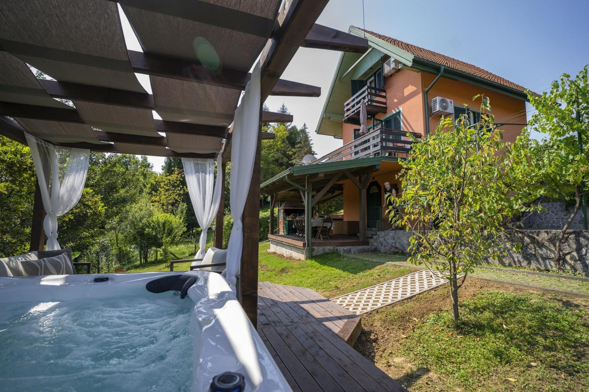 Вилла Kuca Za Odmor Casa Huerta Frketic Selo Экстерьер фото